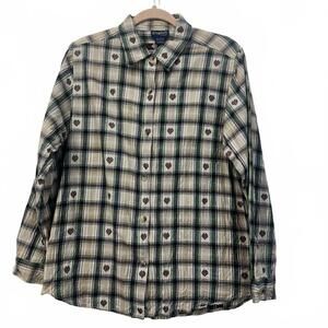 Women's Energie Long Sleeve Plaid Shirt with Heart Pattern L